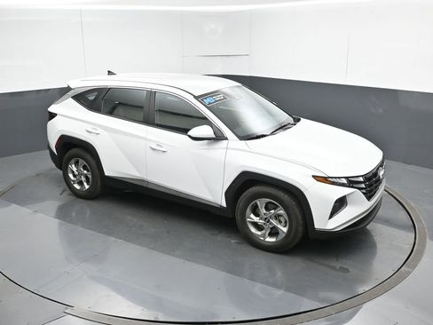 Used 2024 Hyundai Tucson SE image 56
