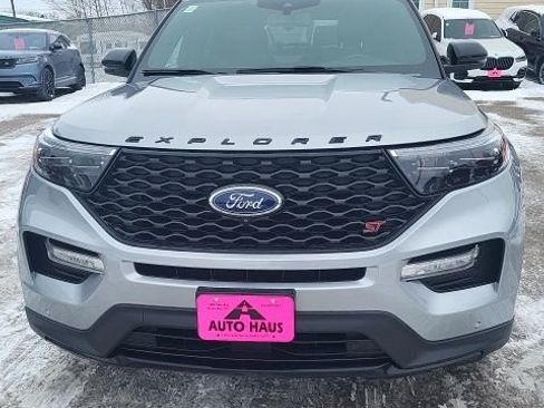 Used 2020 Ford Explorer ST w/ ST Street Pack image 31