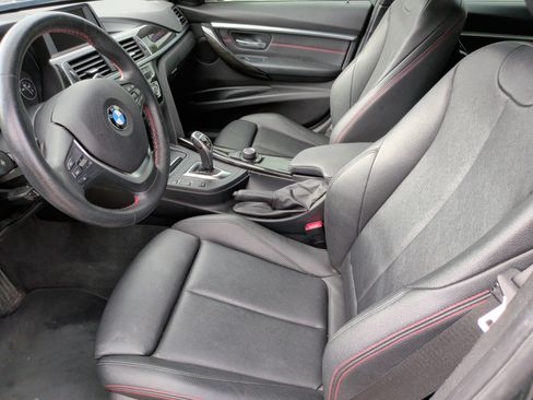 Used 2018 BMW 330i xDrive 330i xDrive image 25