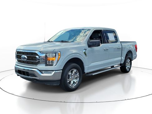Used 2023 Ford F150 XLT w/ Equipment Group 302A High AWD/4WD image 2