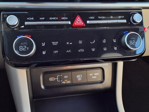 New 2026 Hyundai Tucson Limited image 18