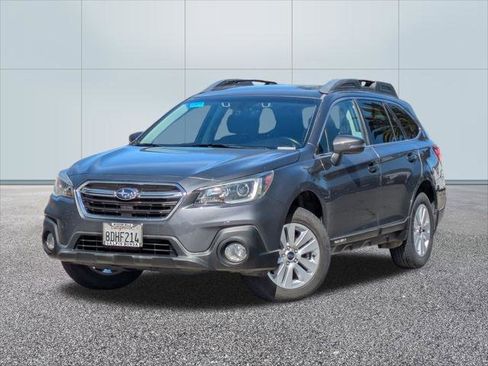 Used 2018 Subaru Outback 2.5i Premium image 1