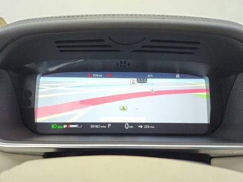 Used 2020 Land Rover Range Rover HSE image 20