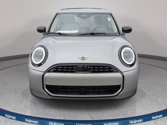 New 2026 MINI Cooper 4-Door Hardtop FWD image 2