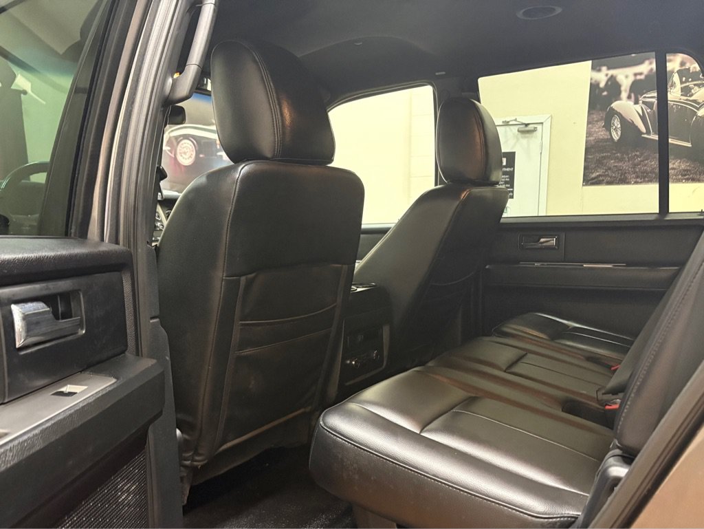Used 2016 Ford Expedition XL RWD image 20