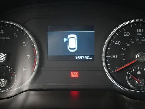 Used 2020 Kia Telluride S FWD image 32