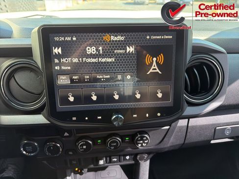 Used 2020 Toyota Tacoma TRD Off-Road AWD/4WD image 72