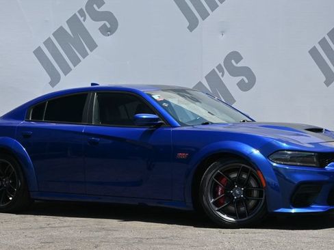 Used 2022 Dodge Charger Scat Pack RWD image 3