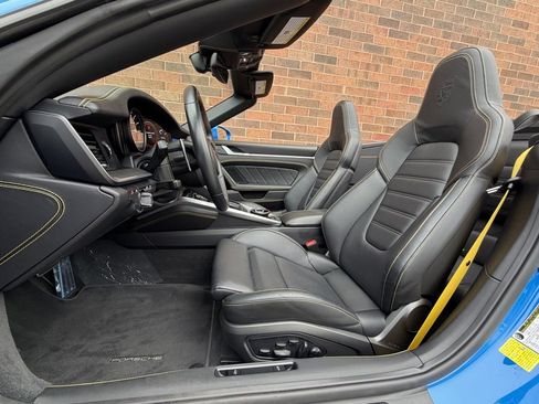 Certified 2023 Porsche 911 Carrera 4S image 5