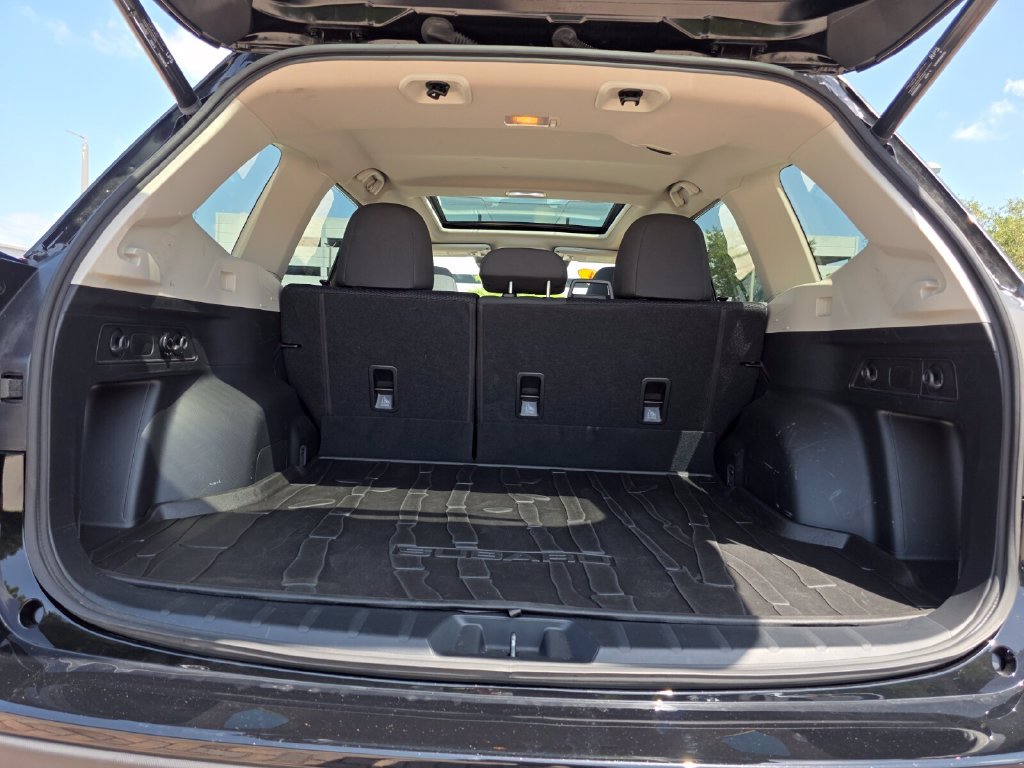 Used 2024 Subaru Forester Premium AWD/4WD image 19