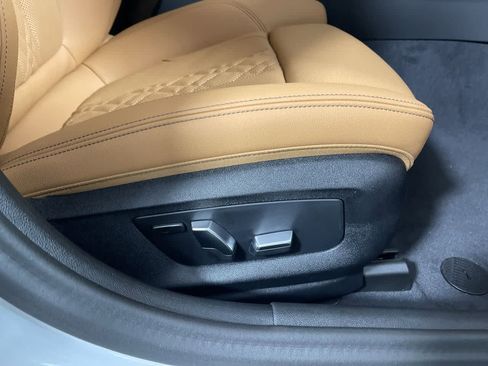 Certified 2023 BMW 530i xDrive w/ Convenience Package image 16