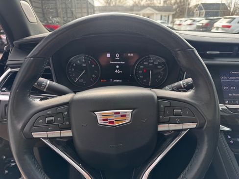 Used 2020 Cadillac XT6 Premium Luxury image 33