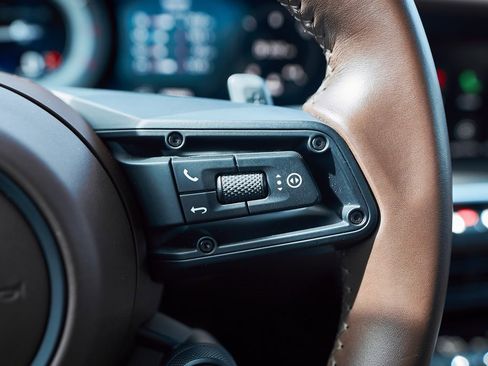 Used 2022 Porsche 911 Turbo S image 52