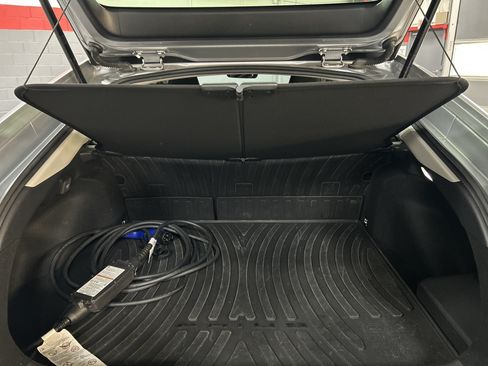 Used 2024 Toyota Prius Prime FWD image 31
