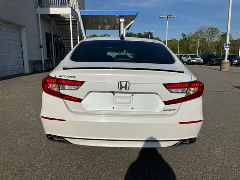 Used 2021 Honda Accord Sport image 18