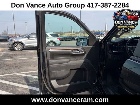 Used 2025 Chevrolet Silverado 1500 LT image 10