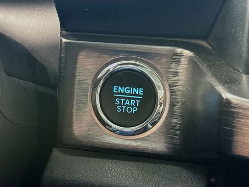 Used 2023 Ford F450 Lariat w/ Lariat Ultimate Package image 18