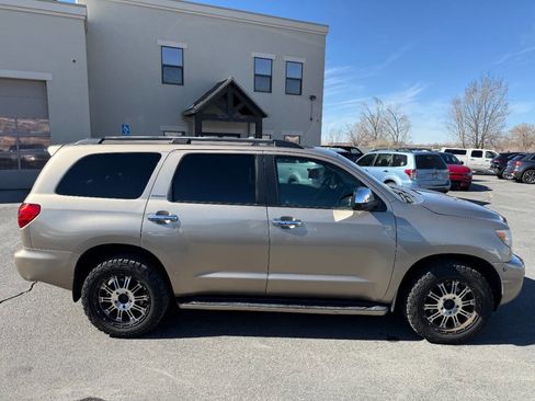 Used 2008 Toyota Sequoia Limited image 8