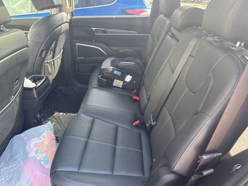Used 2021 Kia Telluride SX image 44