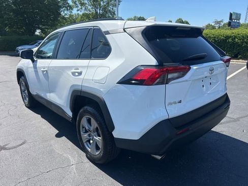 Used 2024 Toyota RAV4 XLE FWD image 11