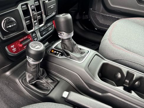 New 2025 Jeep Wrangler Rubicon image 23