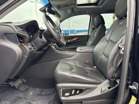 Used 2020 Cadillac Escalade Luxury image 20