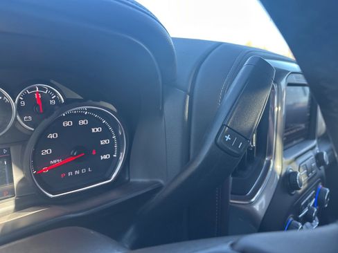 Used 2021 Chevrolet Silverado 1500 LTZ w/ Z71 Off-Road Package image 21