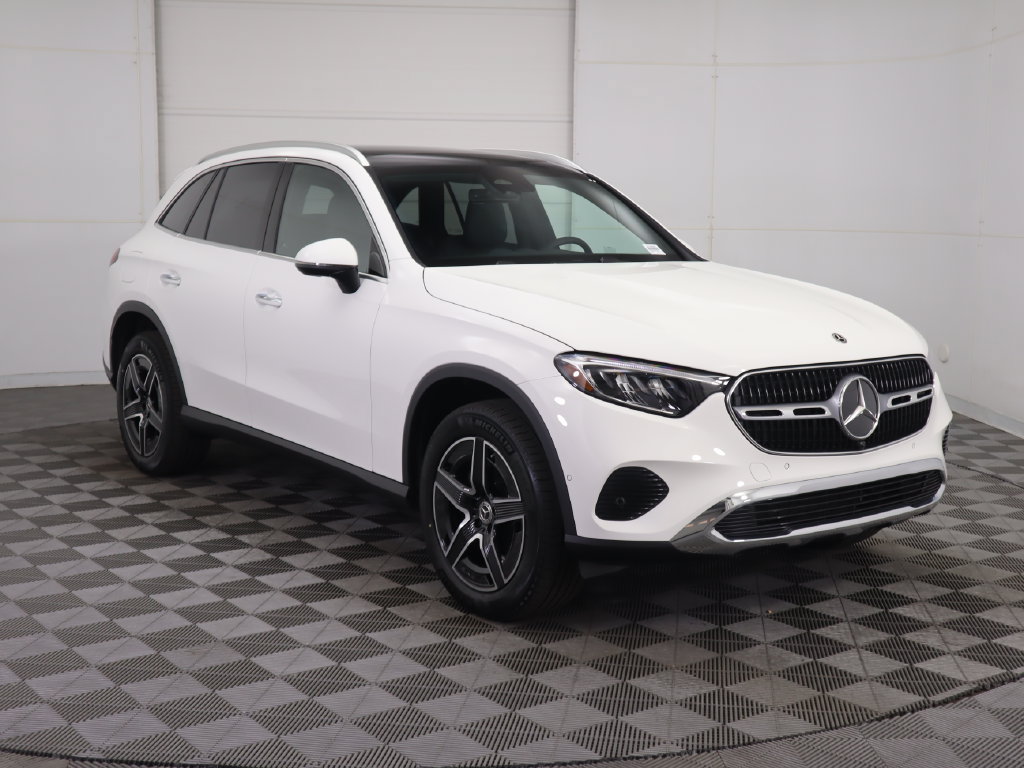 Certified 2026 Mercedes-Benz GLC 300 image 3