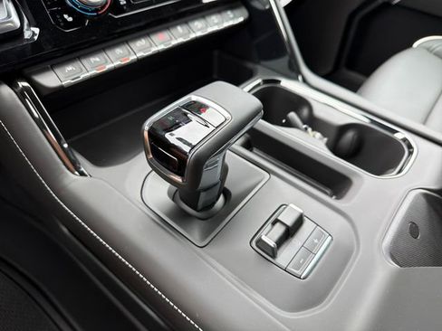 New 2026 GMC Sierra 1500 AT4X AWD/4WD image 15