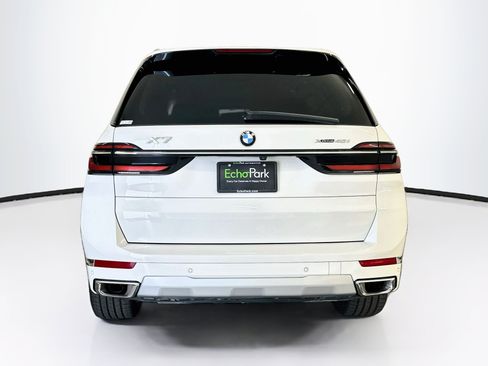 Used 2025 BMW X7 xDrive40i AWD/4WD image 7