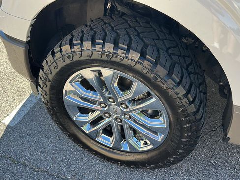 Certified 2025 Ford F150 King Ranch w/ FX4 Off-Road Package AWD/4WD image 9
