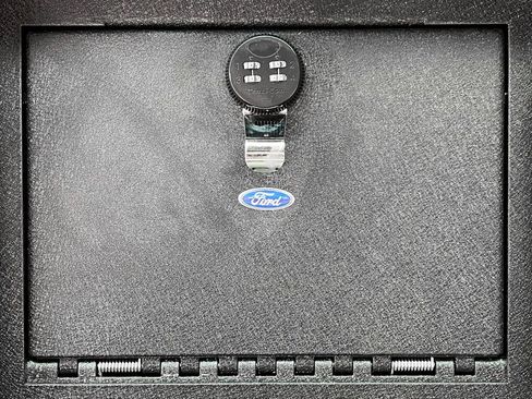 Used 2025 Ford F450 Platinum w/ Platinum Plus Package image 26