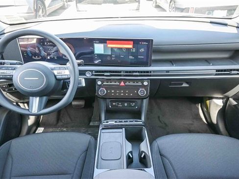 New 2025 Hyundai Tucson SEL image 14