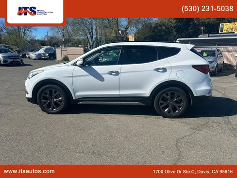 Used 2018 Hyundai Santa Fe Sport w/ Cargo Package image 9