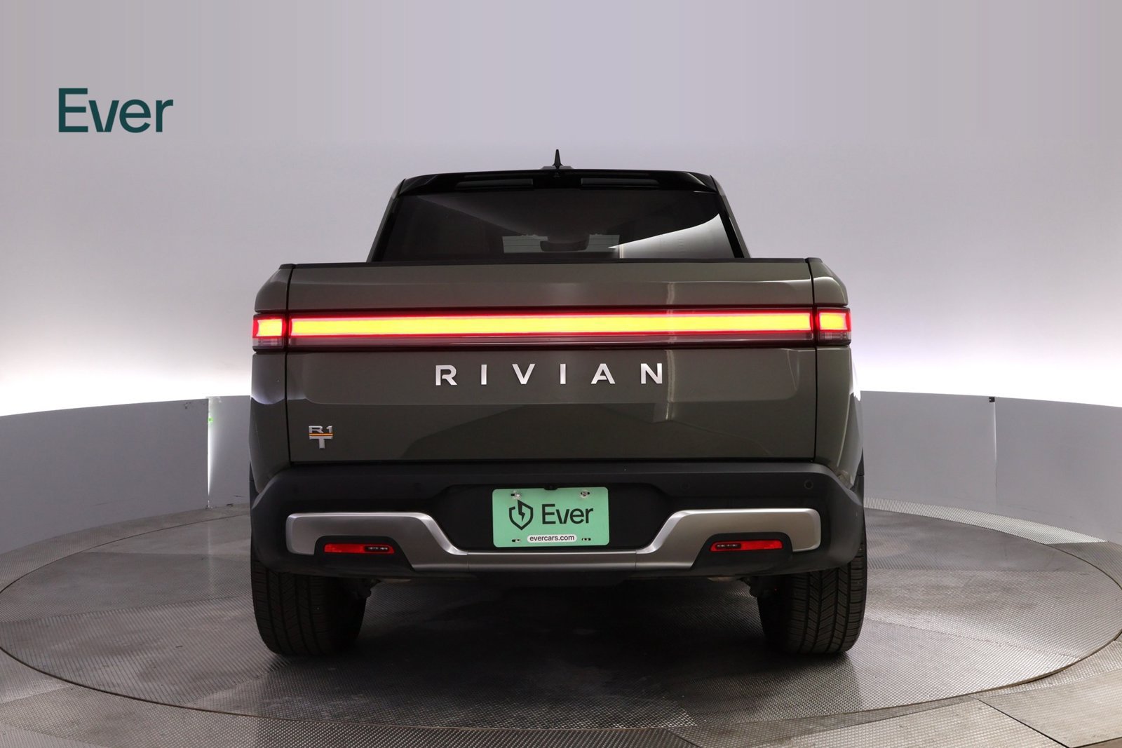 Used 2022 Rivian R1T Launch Edition AWD/4WD image 15