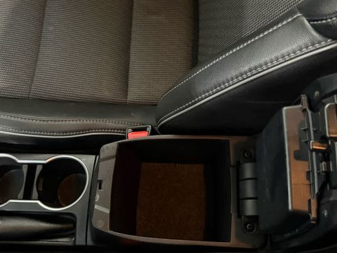 Used 2015 Toyota Corolla S image 23