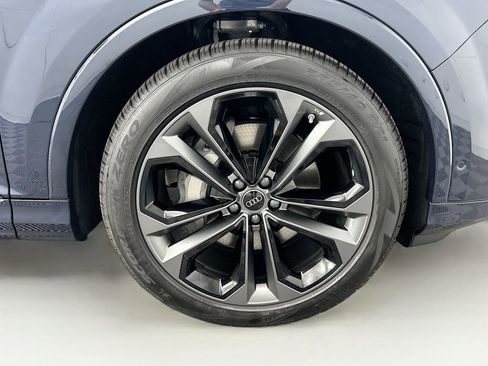 Used 2026 Audi Q7 3.0T Premium Plus w/ Premium Plus Package image 32