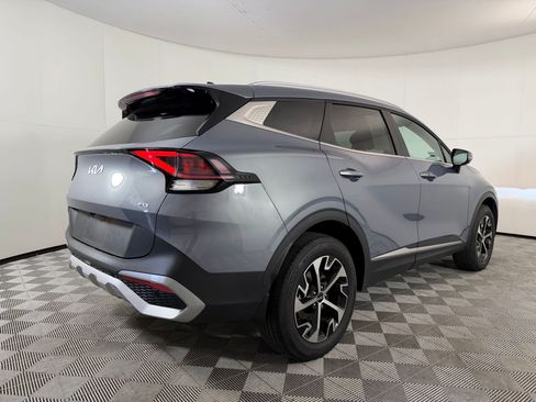 Used 2024 Kia Sportage EX AWD/4WD image 9