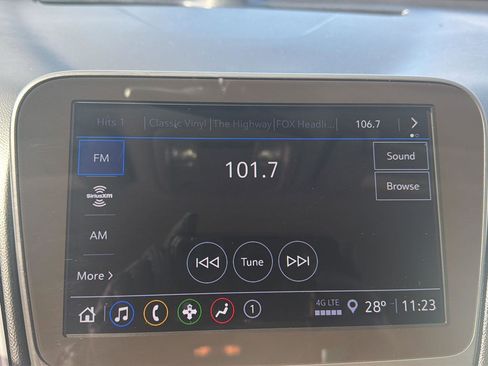 Used 2023 Chevrolet Malibu LT image 22