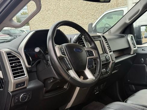 Used 2015 Ford F150 Lariat w/ Equipment Group 501A Mid AWD/4WD image 7