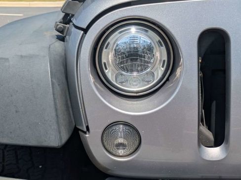 Used 2017 Jeep Wrangler Unlimited Sport w/ Quick Order Package 24S AWD/4WD image 10
