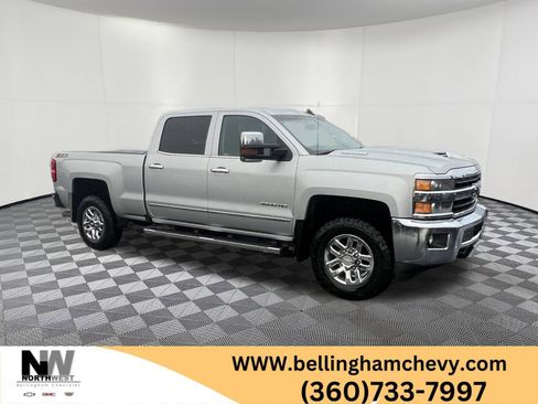 Used 2018 Chevrolet Silverado 3500 LTZ image 1