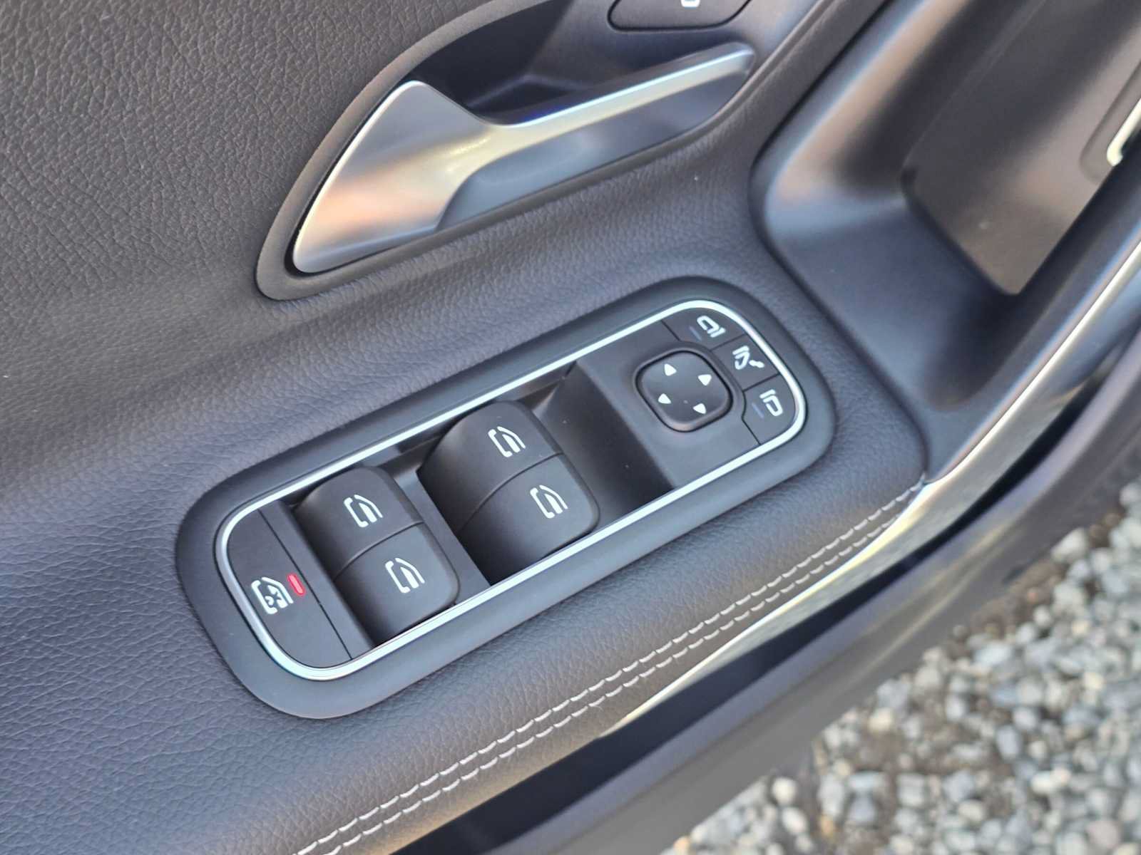 Used 2024 Mercedes-Benz CLA 250 image 22