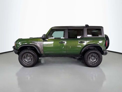 Used 2024 Ford Bronco Everglades image 11