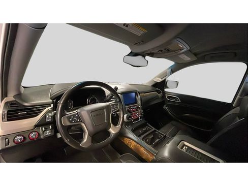 Used 2016 GMC Yukon XL Denali image 10