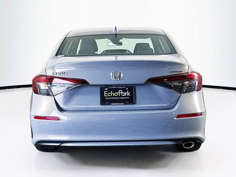 Used 2025 Honda Civic Sport image 7