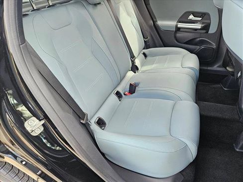 Used 2026 Mercedes-Benz GLA 250 image 18