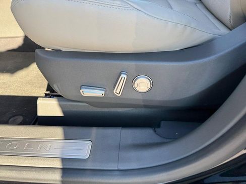 Used 2024 Lincoln Nautilus Premier w/ Equipment Group 102A image 17