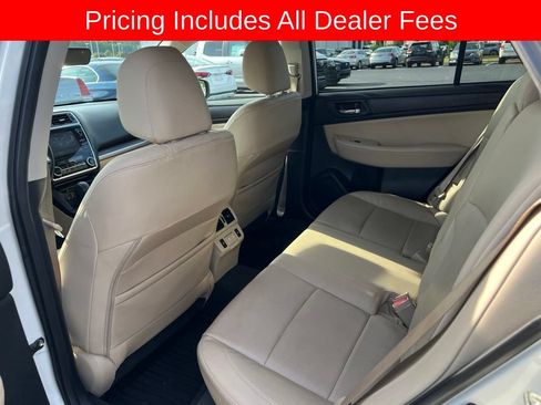 Used 2019 Subaru Outback 2.5i Limited AWD/4WD image 37