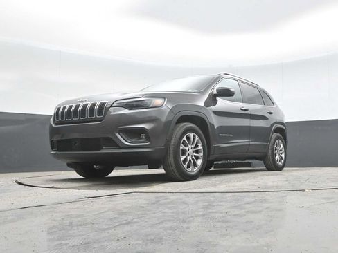 Used 2021 Jeep Cherokee Latitude Lux AWD/4WD image 42